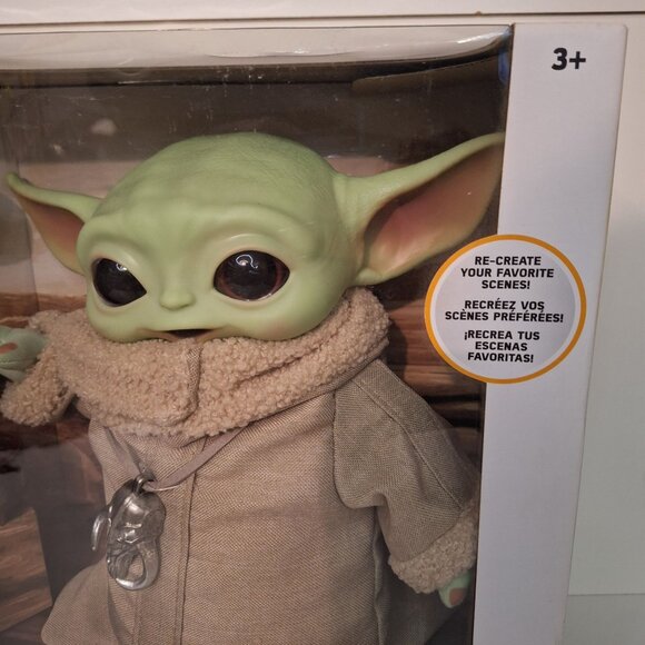 Star Wars Mandalorian The Child Baby Yoda 11" Plush Toy W Accessories - Picture 10 of 10